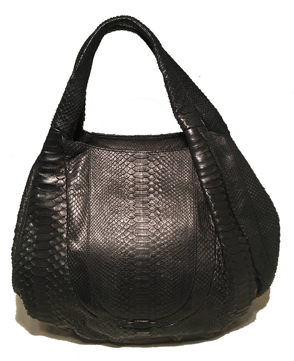 Black Designer Shoulder Bags & Hobos for Women