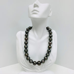 15-17mm Tahitian Dark Green Round Pearl Necklace with Gold Clasp