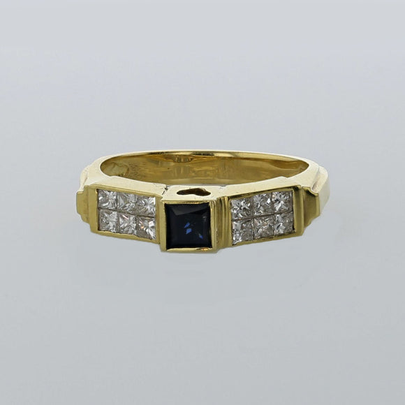 0.30ct Natural Blue Sapphire 18K Yellow Gold Ring